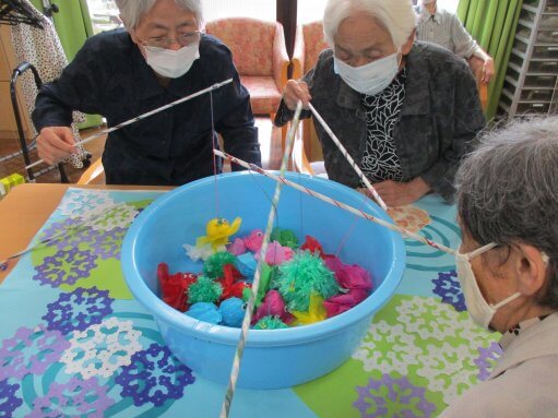 🌞夏は金魚釣りでしょっ🐟